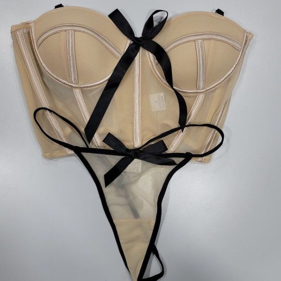 Bow On Top Lingerie Set - Picture 8 of 9